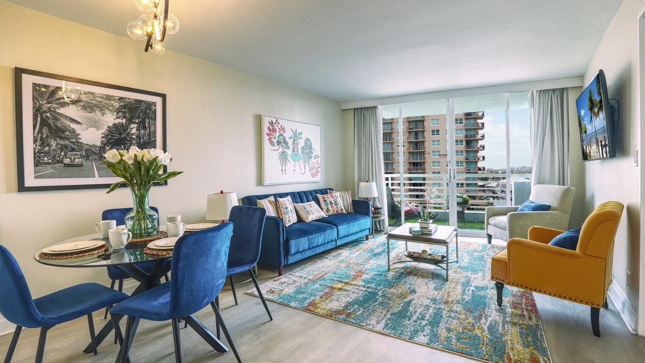 Photo of Livingroom in East Fort Lauderdale