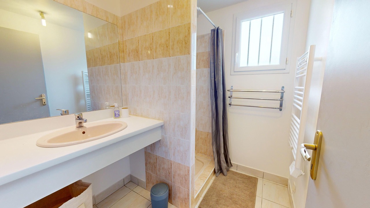 Photo of Bathroom in Froidfond
