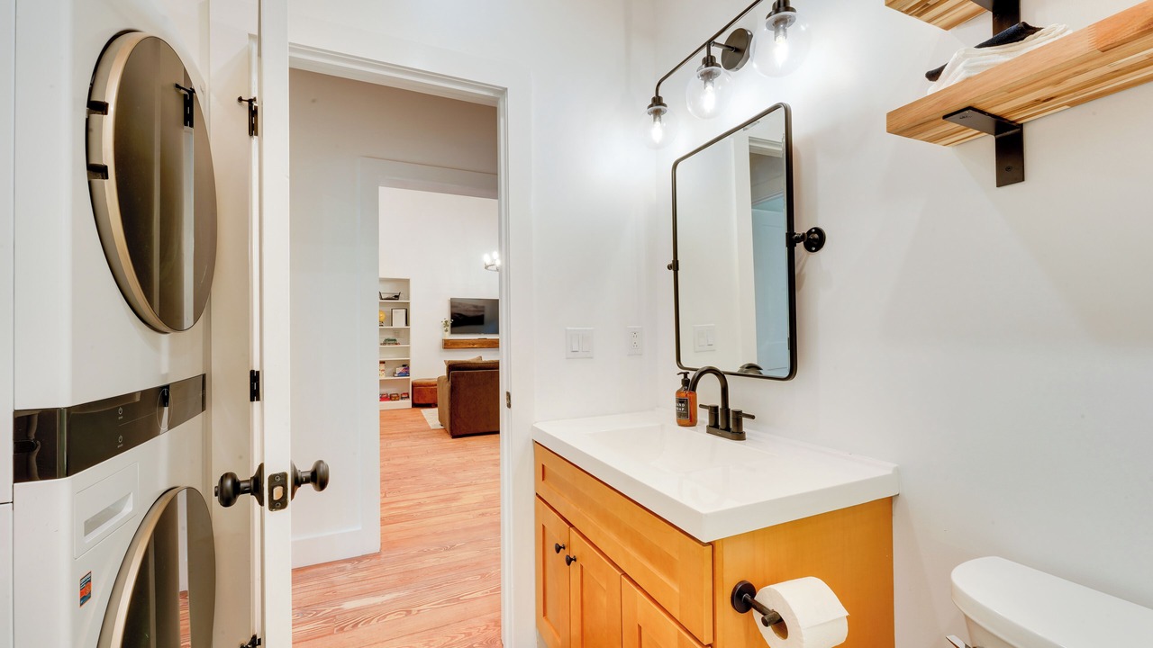 Photo of Bathroom in North Pole