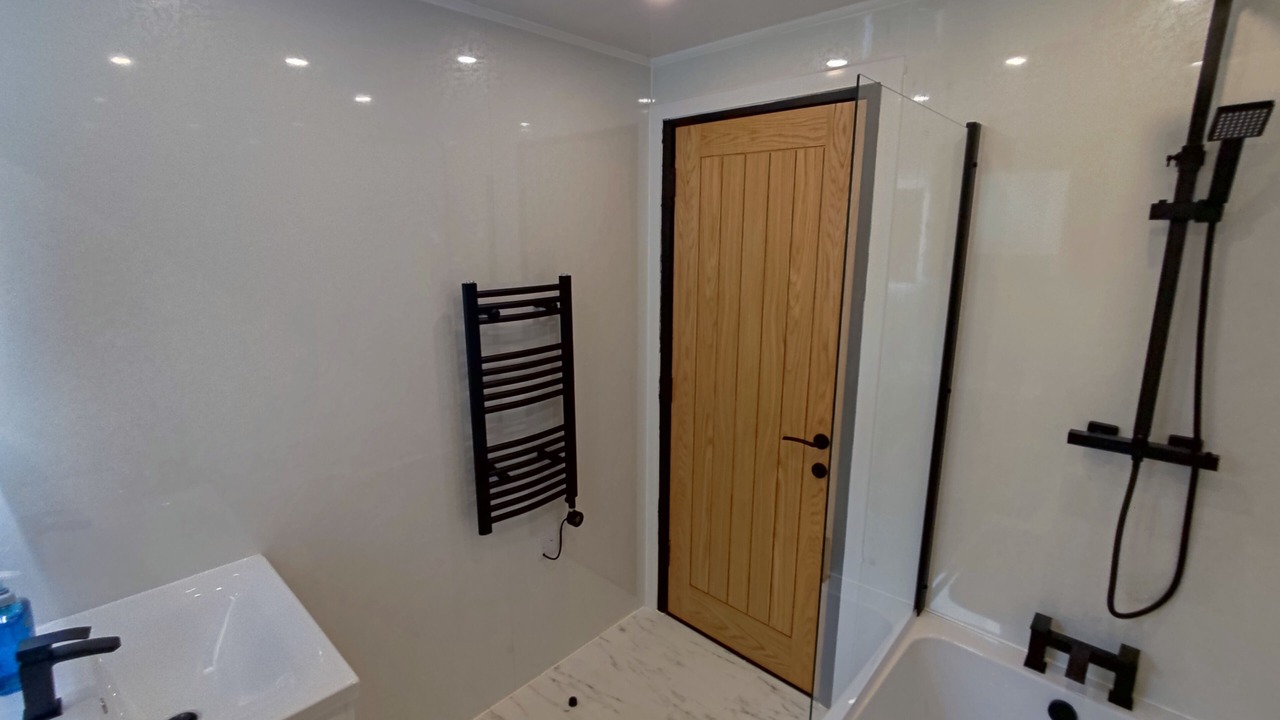 Photo of Bathroom in Glenisla