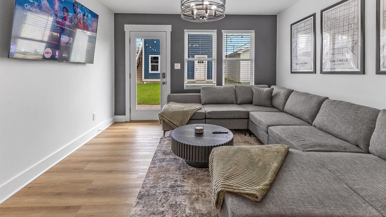 Photo of Livingroom in Indianapolis