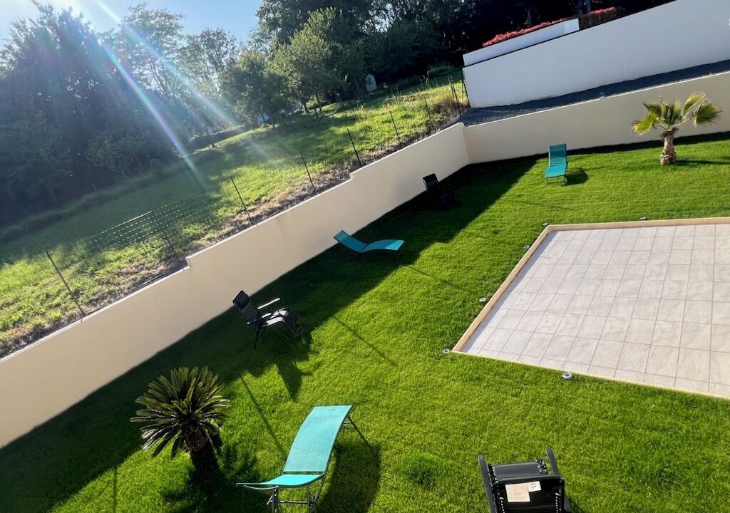 Photo of Patio Balcony in Lantheuil