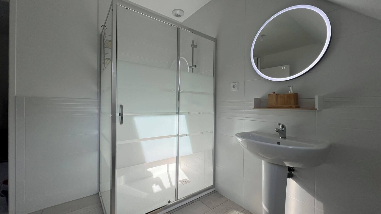 Photo of Bathroom in Lantheuil