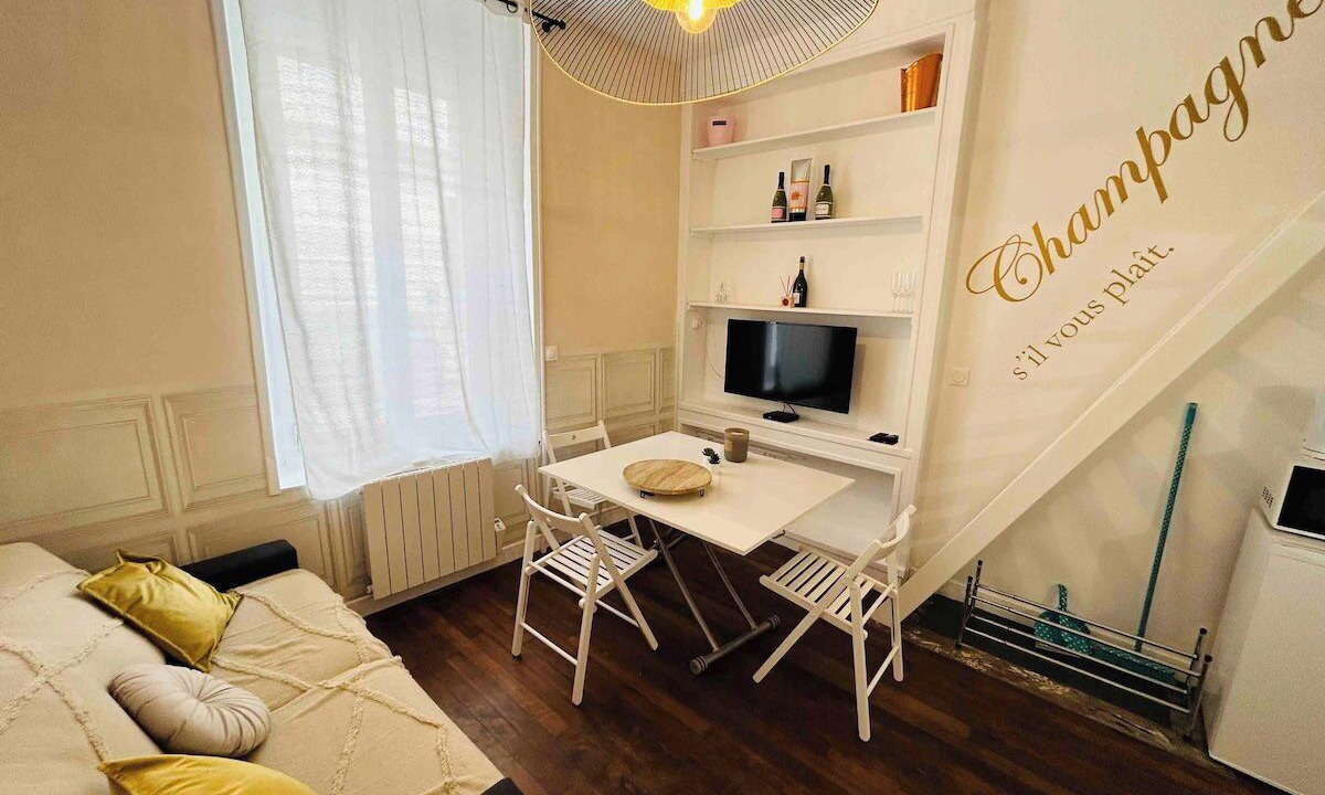 Photo of Bedroom in Jamin