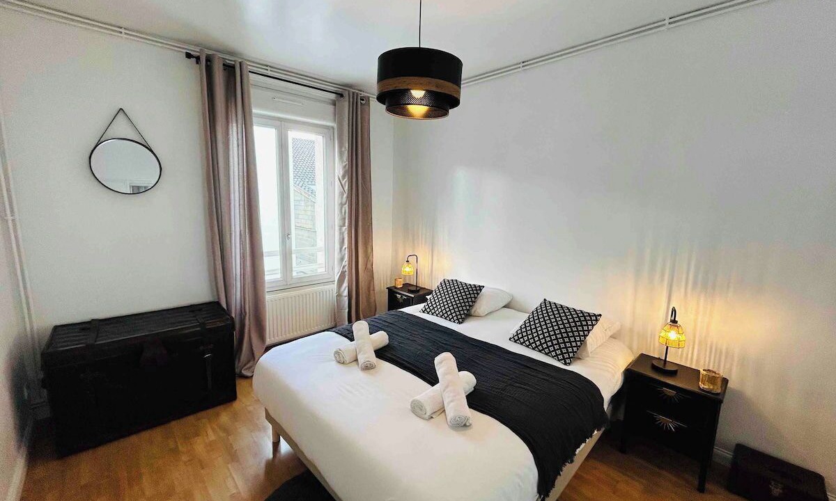 Photo of Others in Hincmar