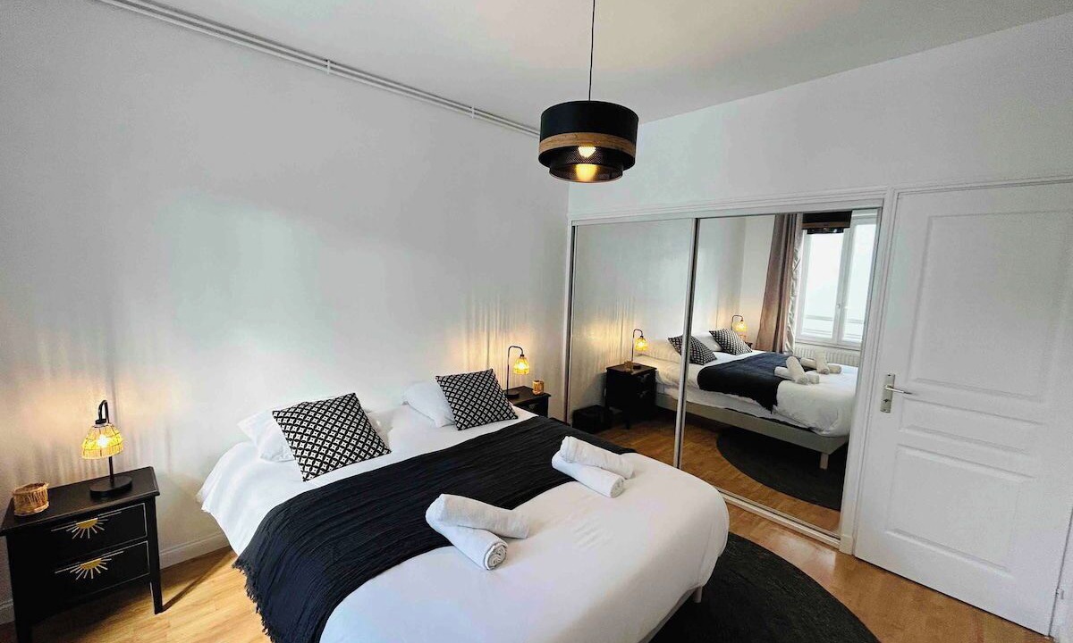 Photo of Others in Hincmar