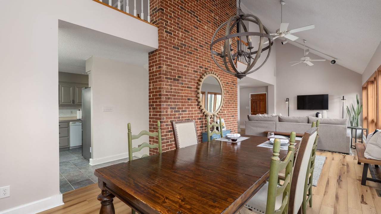 Photo of Livingroom in Burlington