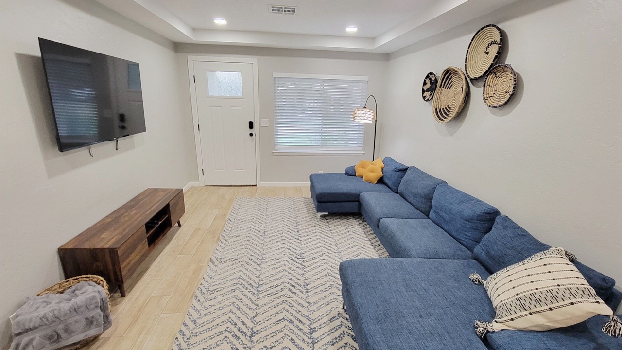 Photo of Livingroom in Moore