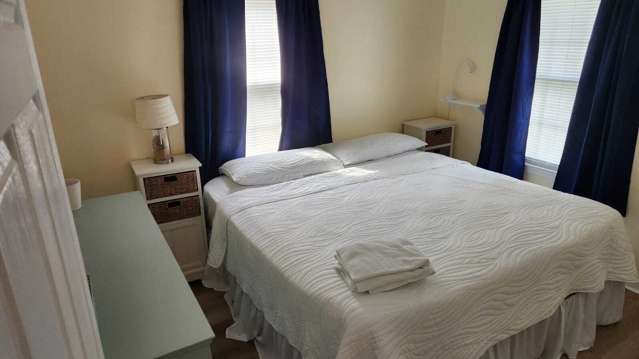 Photo of Bedroom in Cedar Point