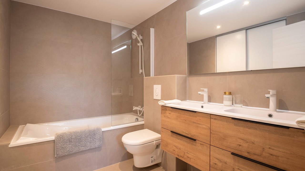 Photo of Bathroom in La Grande-Motte