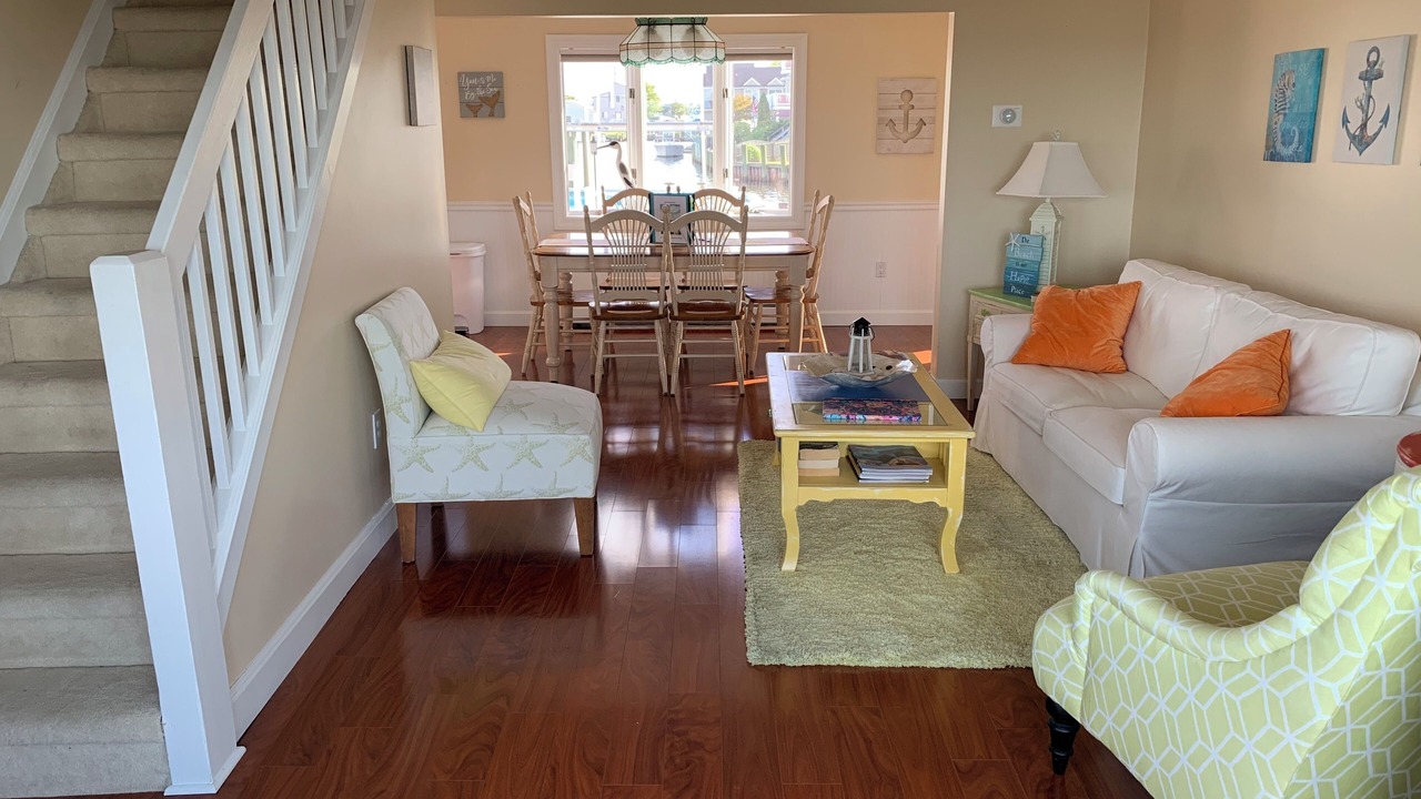 Photo of Livingroom in Waretown