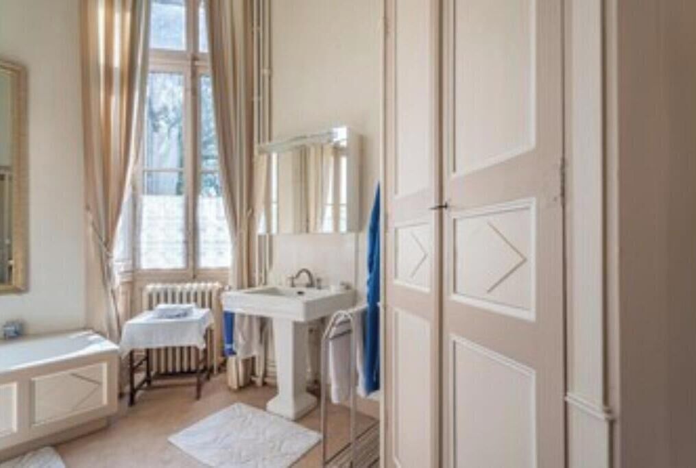 Photo of Bathroom in Haute-Goulaine