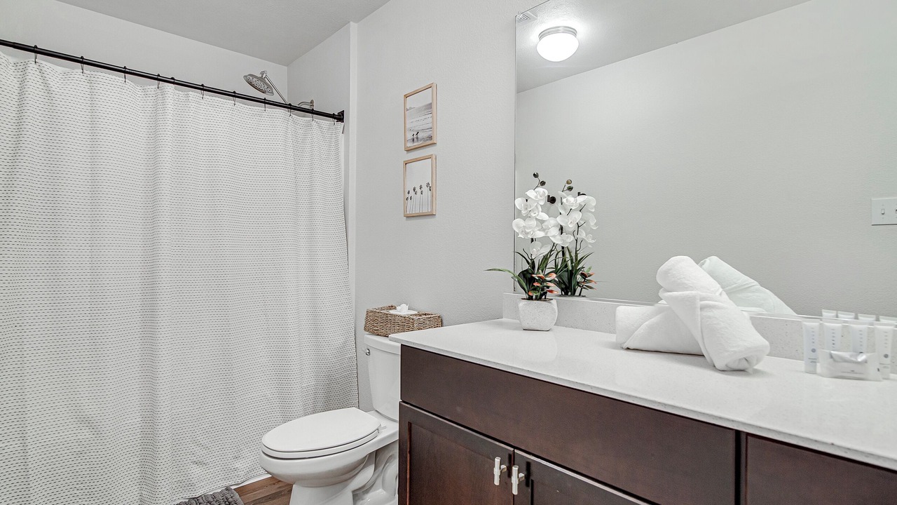 Photo of Bathroom in Haslet