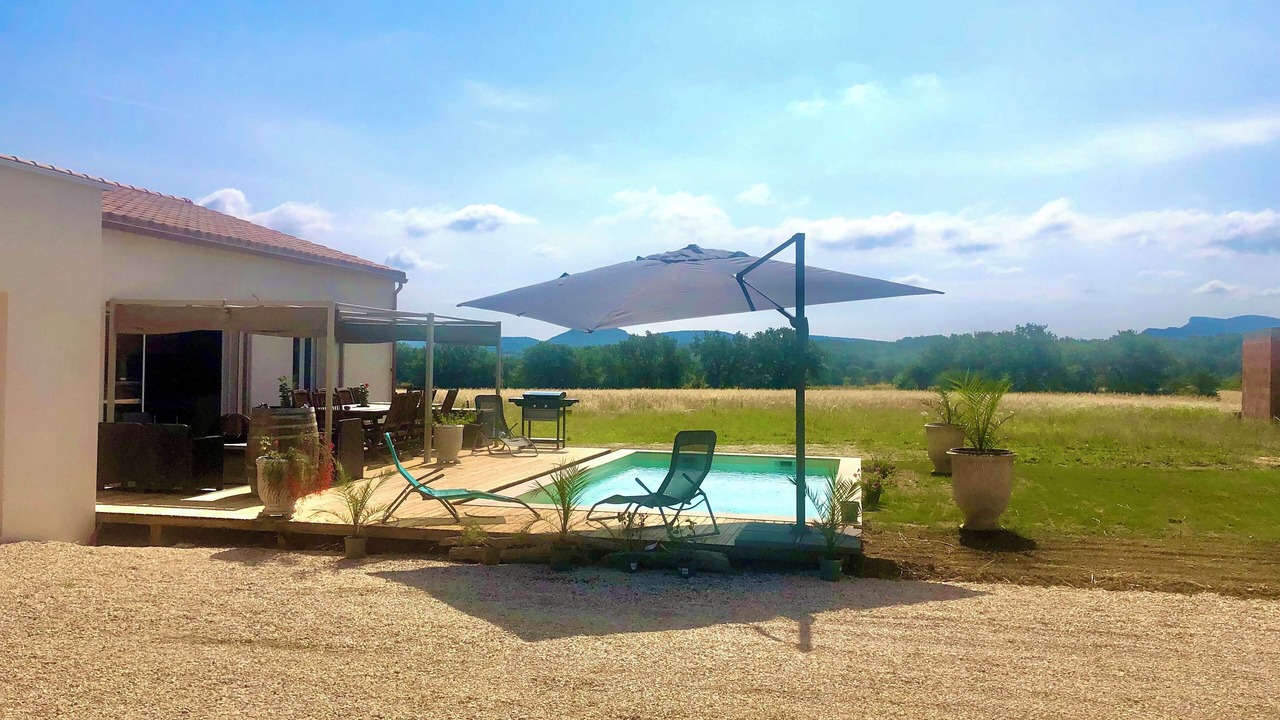 Photo of Patio Balcony in Allegre Les Fumades