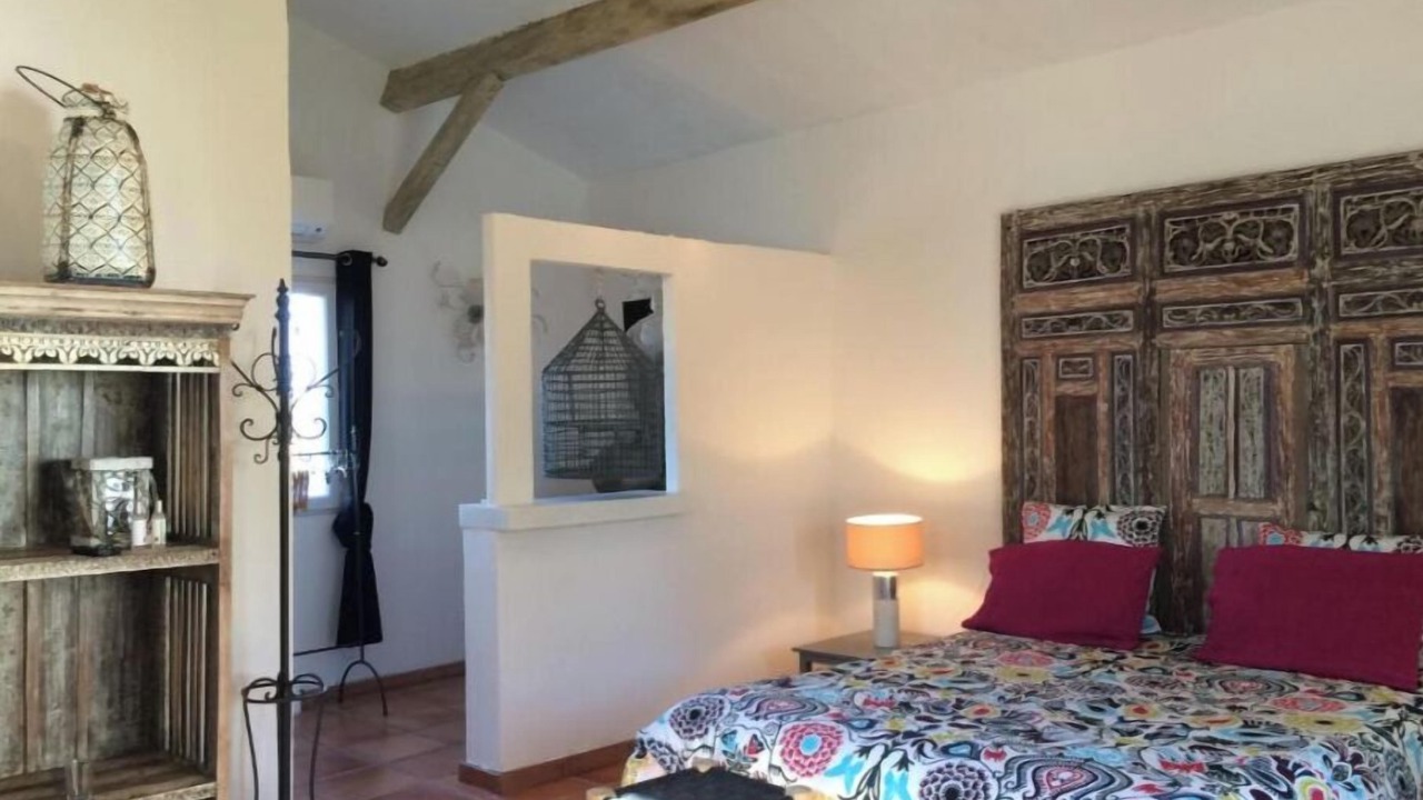 Photo of Bedroom in Vestric-et-Candiac