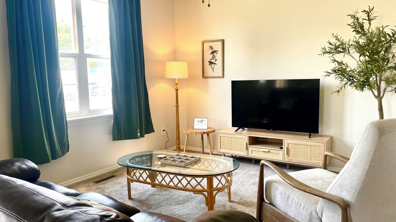 Photo of Livingroom in Pacific