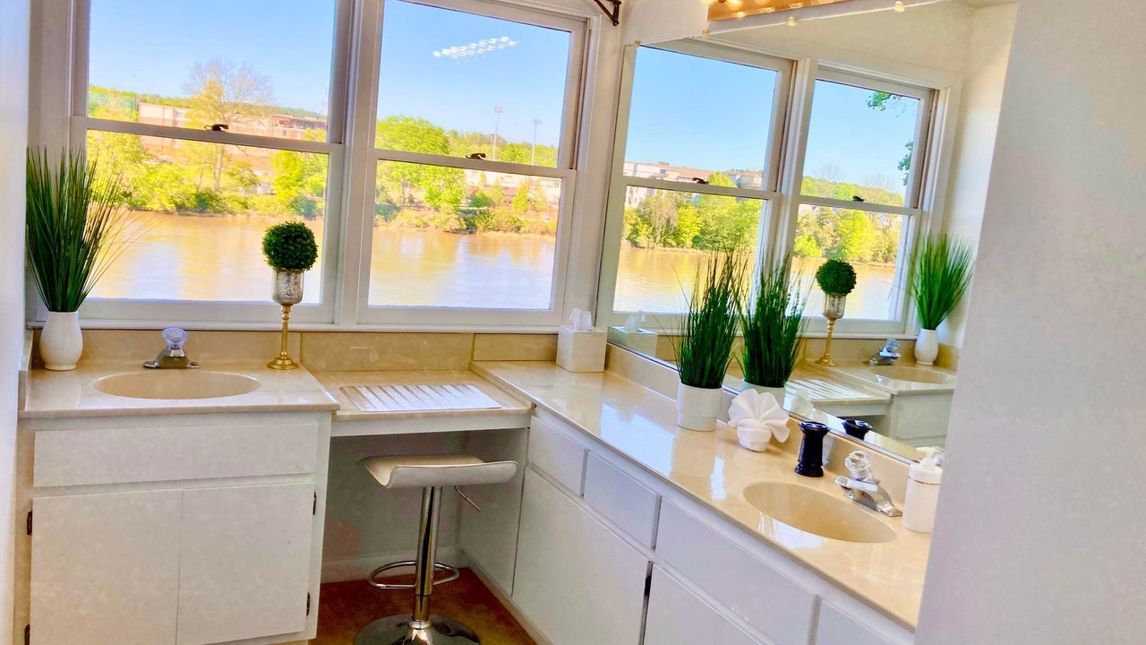 Photo of Bathroom in West End