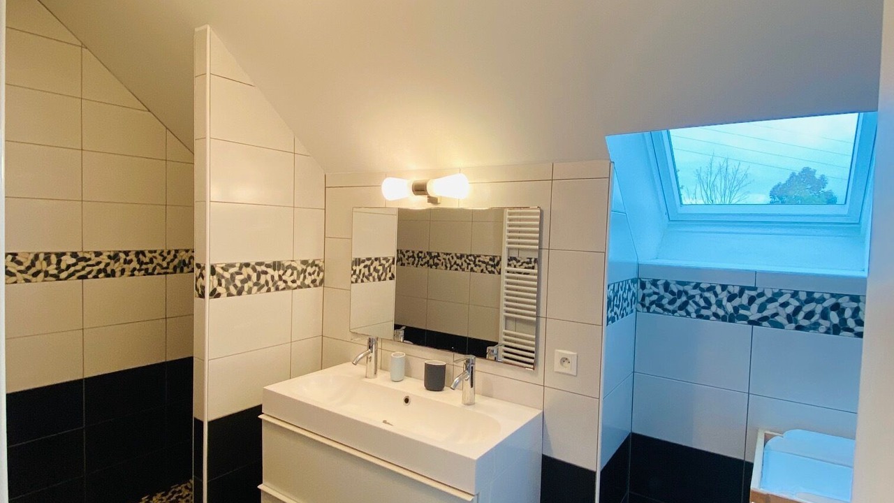 Photo of Bathroom in Trevron