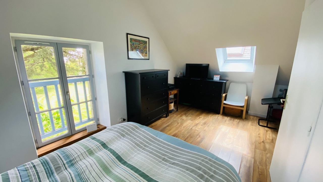 Photo of Bedroom in Trevron