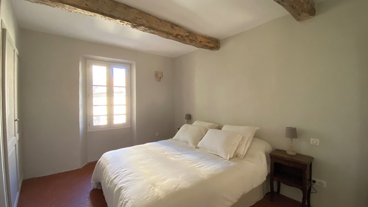 Photo of Bedroom in Fox-Amphoux