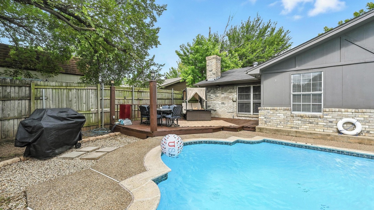 Photo of Outdoor in North Richland Hills