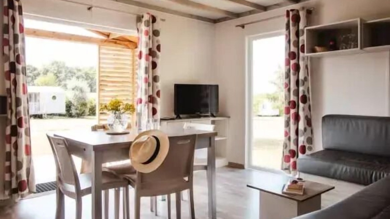 Photo of Livingroom in Saint-Julien-des-Landes