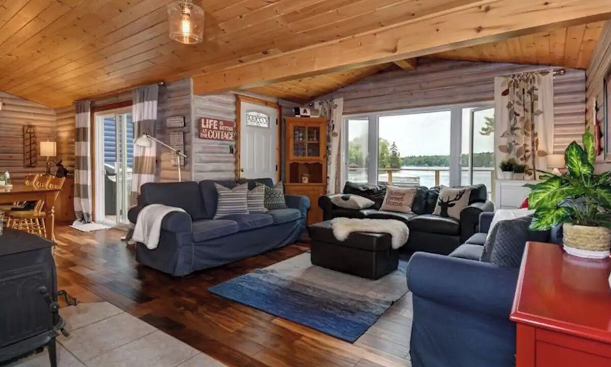 Photo of Livingroom in Selwyn