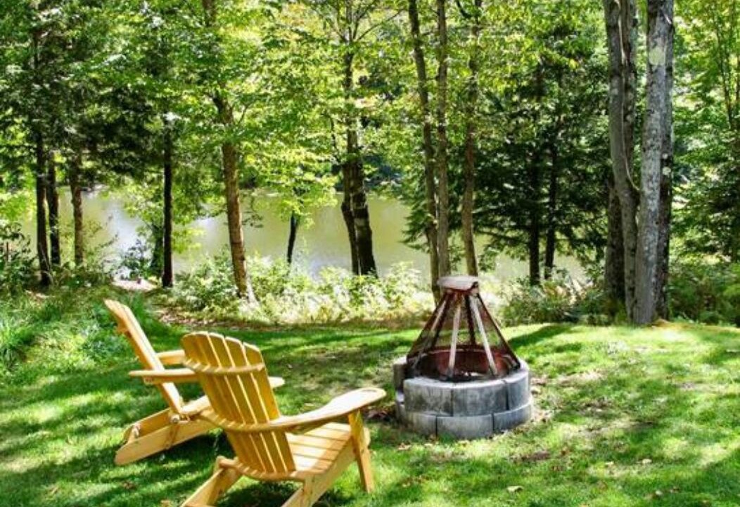 Photo of Outdoor in Georgeville
