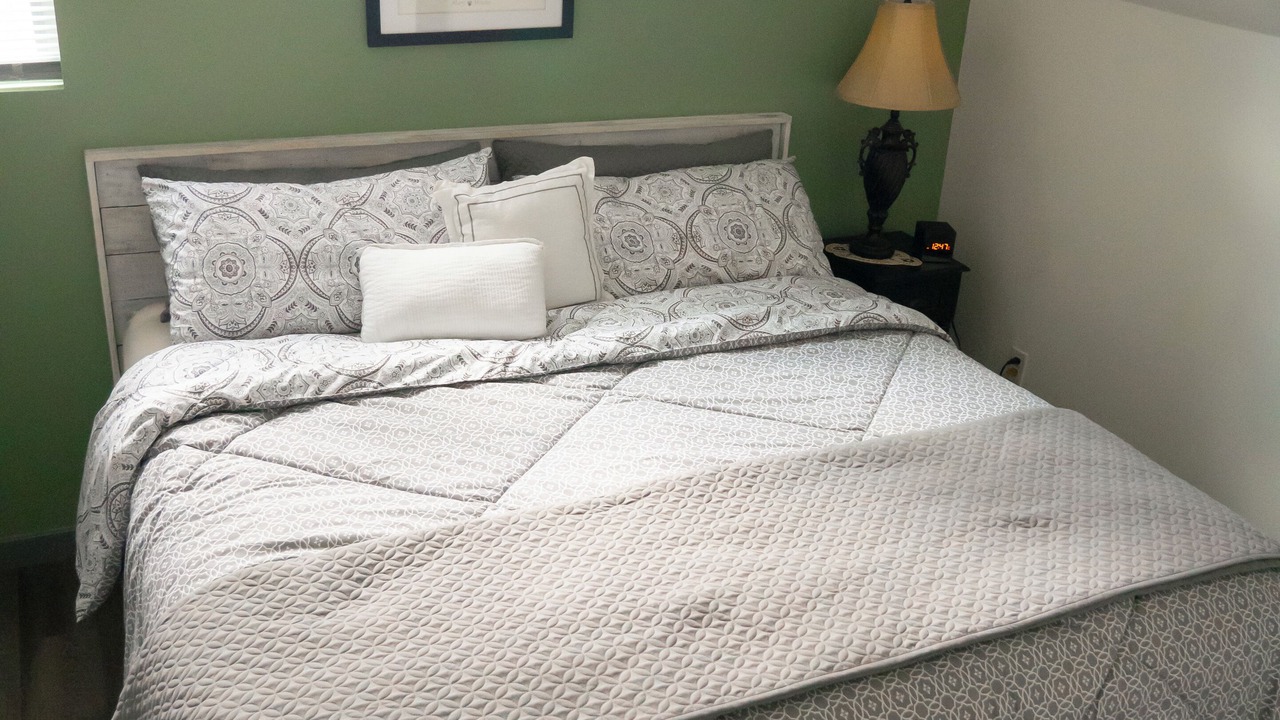 Photo of Bedroom in Sherwood - Tualatin South