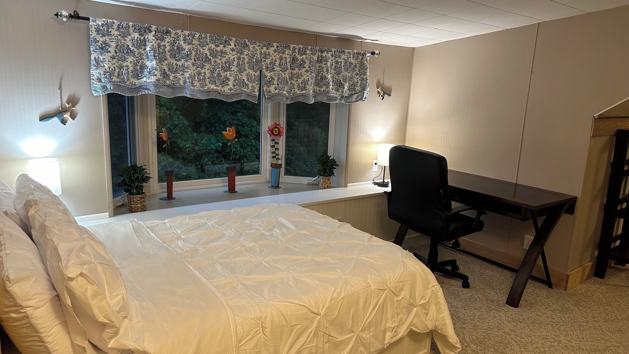 Photo of Bedroom in Branch