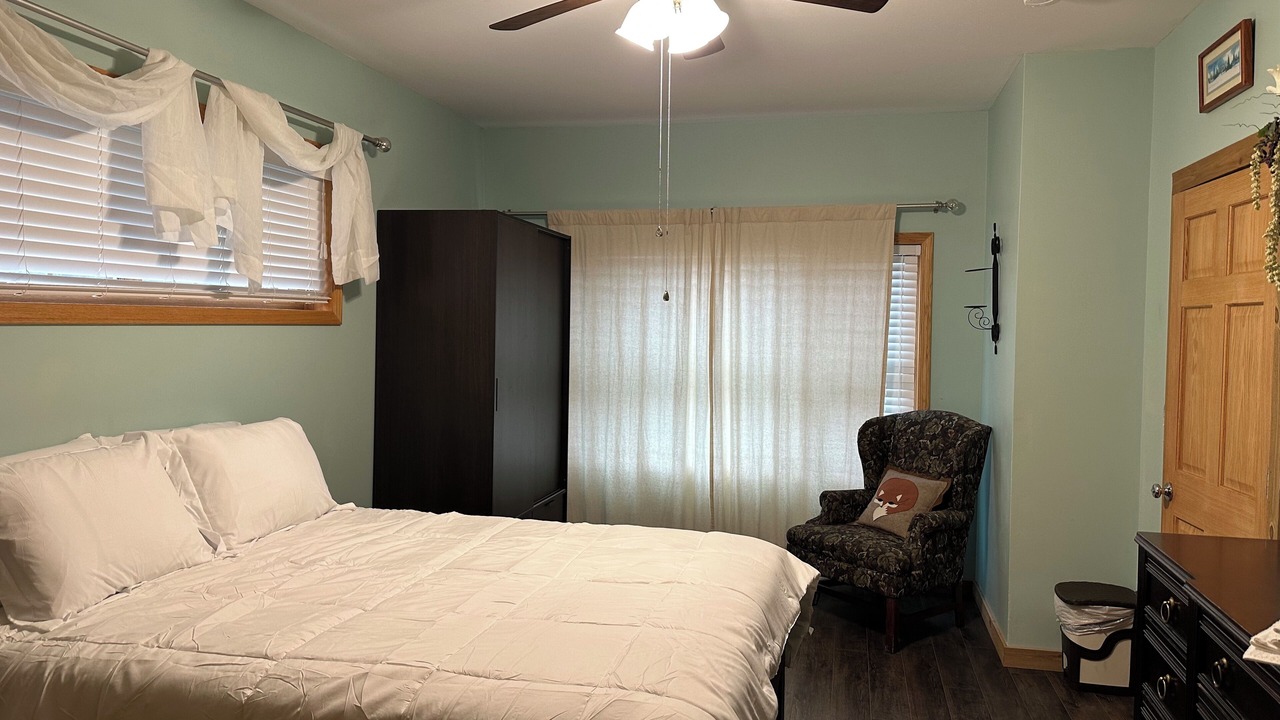 Photo of Bedroom in Branch