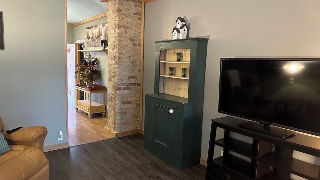 Photo of Livingroom in Branch
