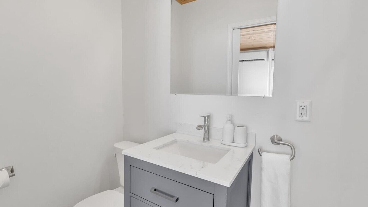 Photo of Bathroom in Little Valley