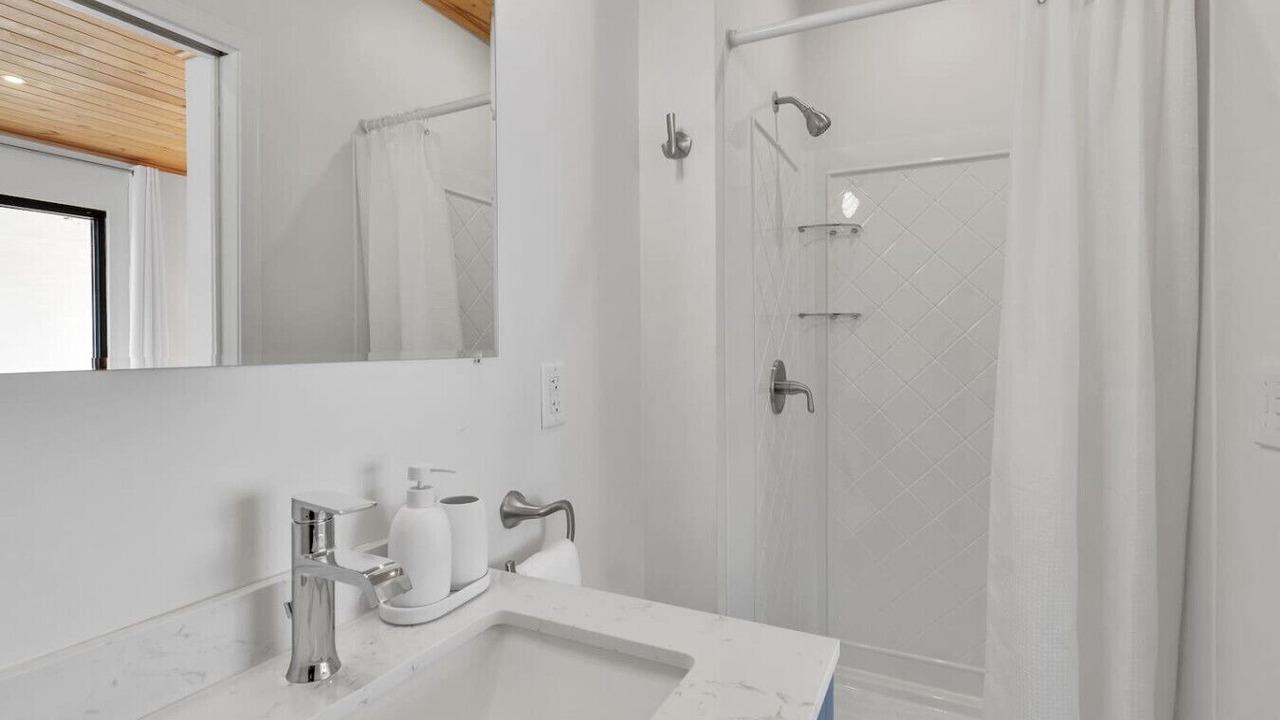 Photo of Bathroom in Little Valley