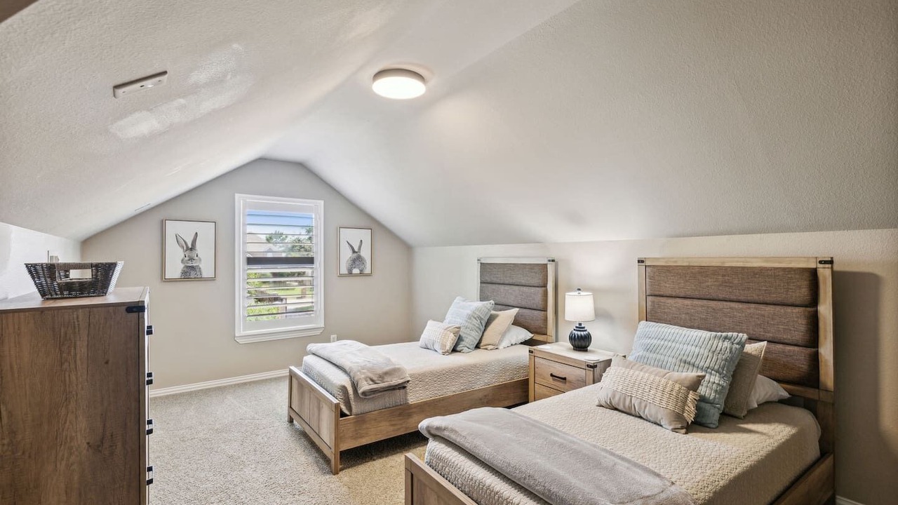Photo of Bedroom in Southwest Carrollton