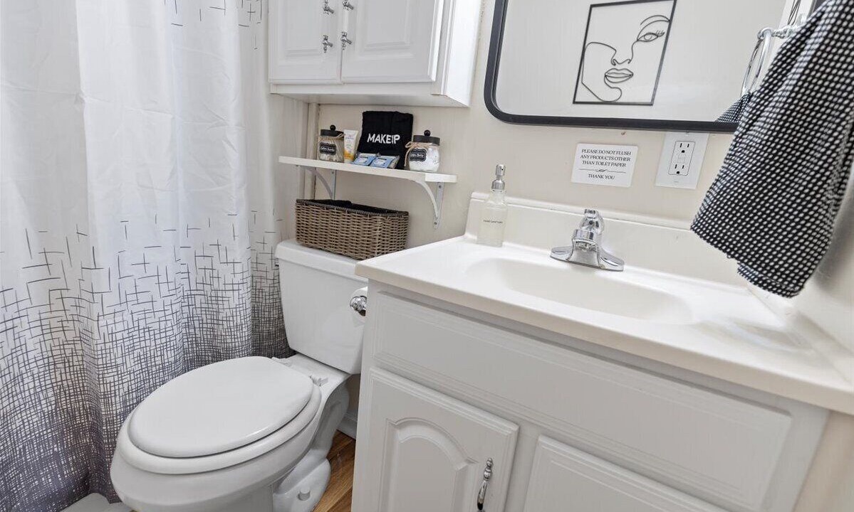 Photo of Bathroom in Marion