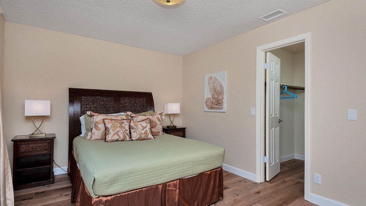 Photo of Bedroom in Country Club