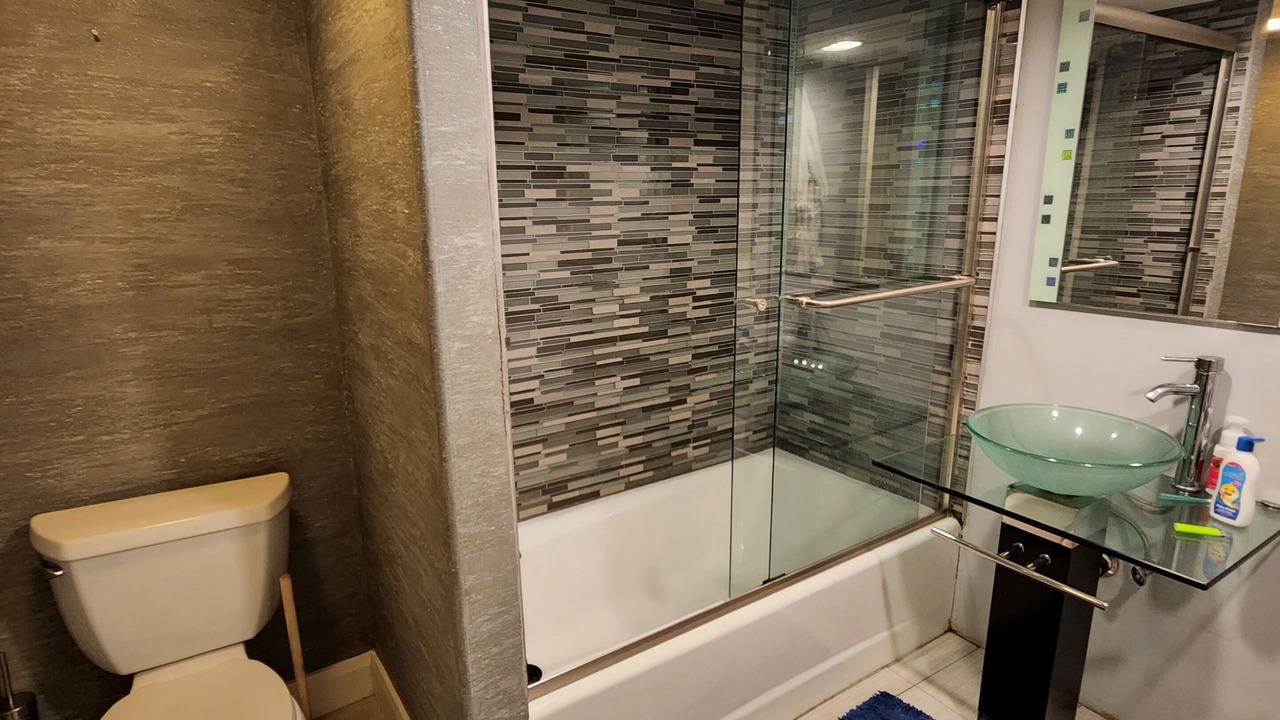 Photo of Bathroom in Adams Hill