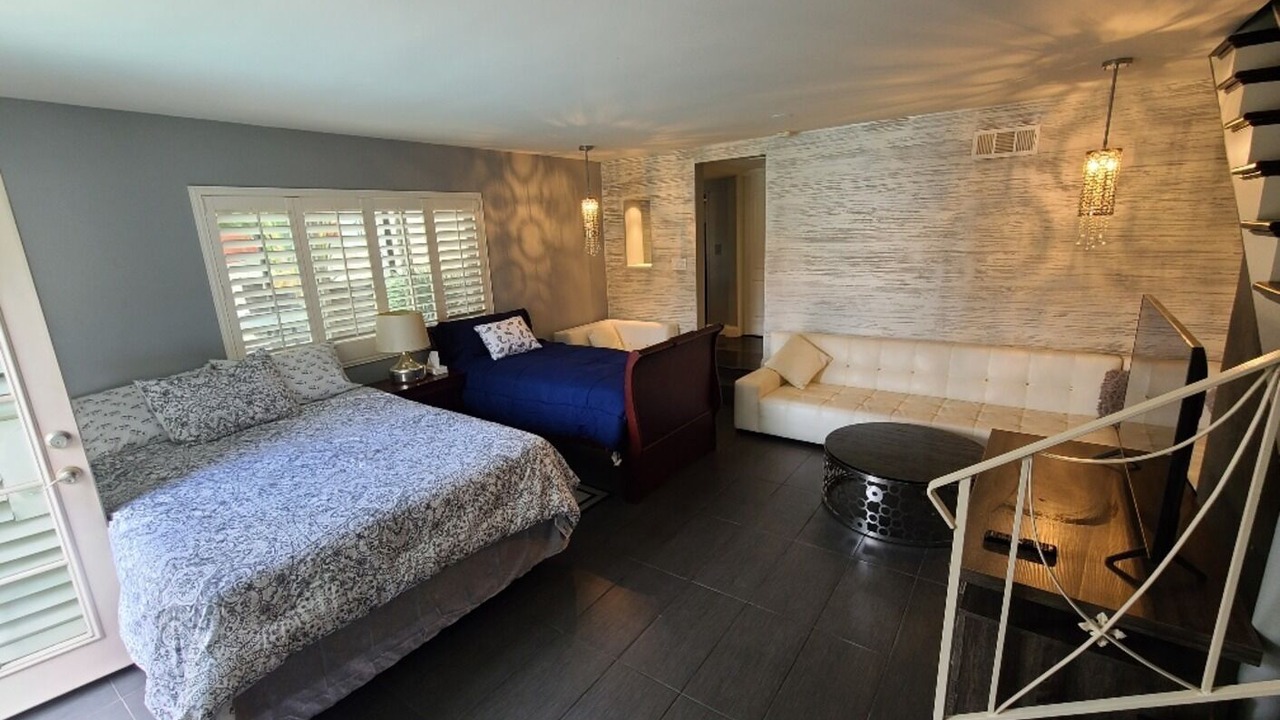 Photo of Bedroom in Adams Hill