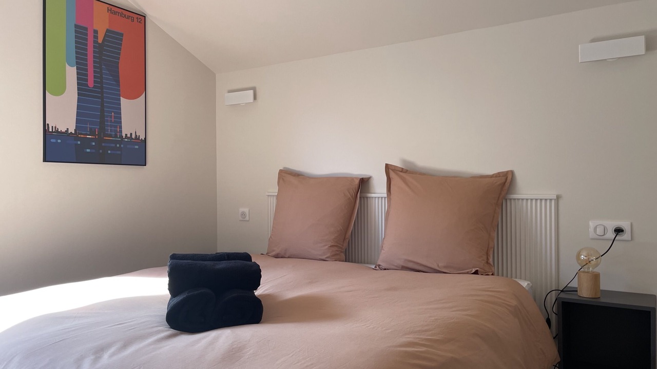 Photo of Bedroom in Lambersart