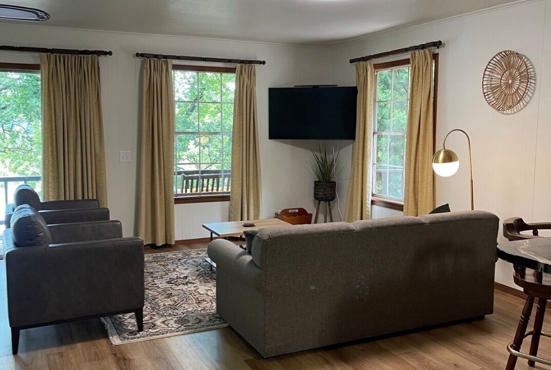 Photo of Livingroom in Hoyt