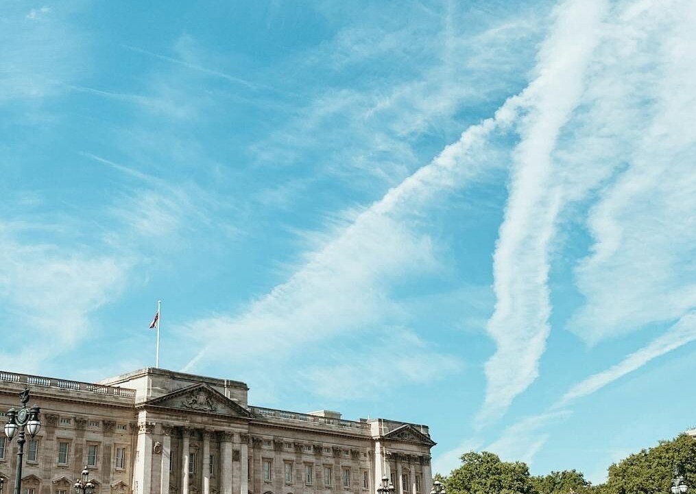 Photo of Others in Queen's Gate