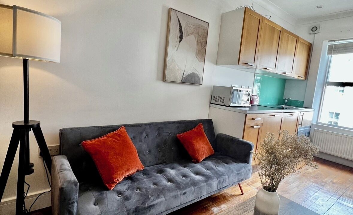 Photo of Livingroom in Queen's Gate