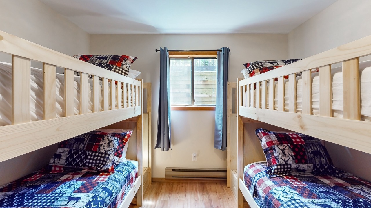 Photo of Bedroom in Village at Camelback