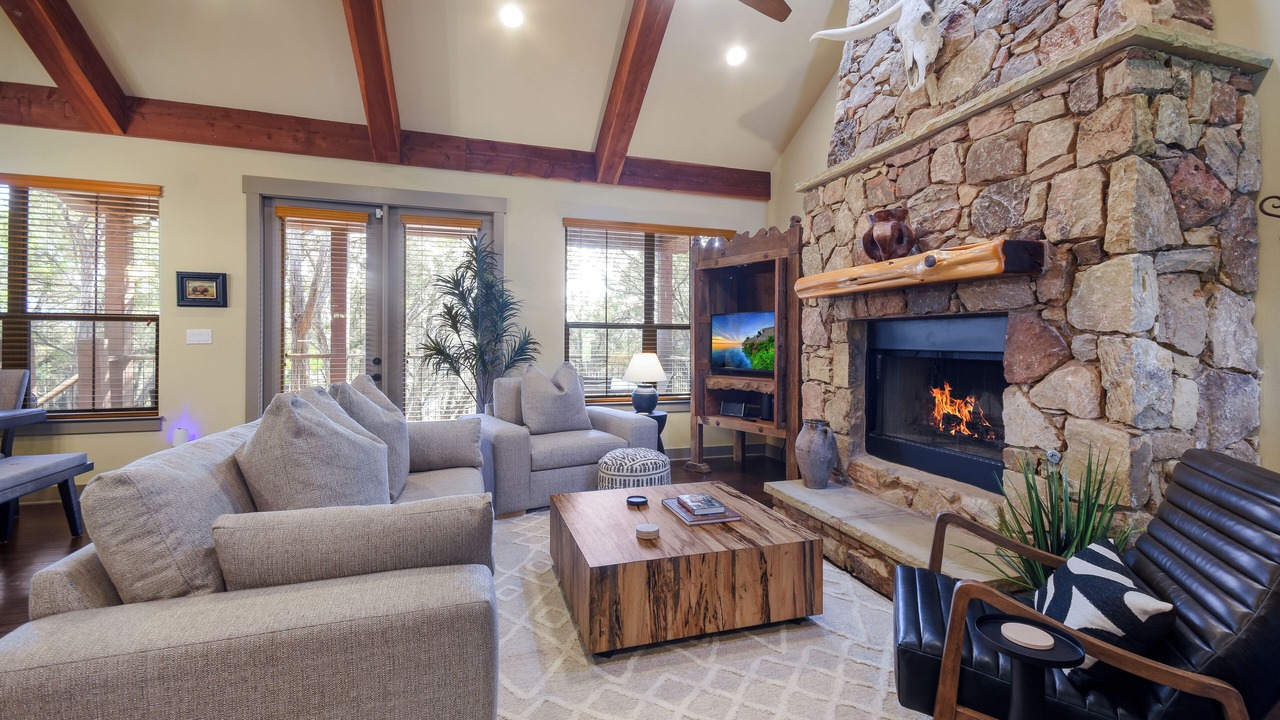 Photo of Livingroom in Leander