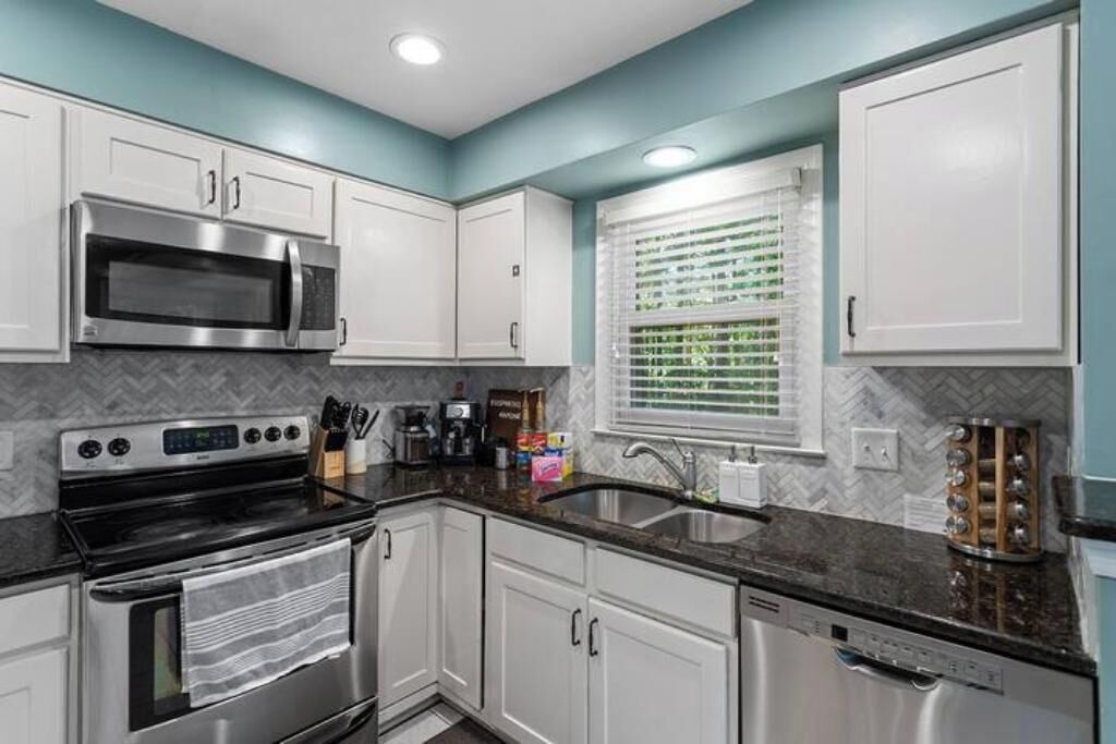 Photo of Kitchen in Southwest Raleigh