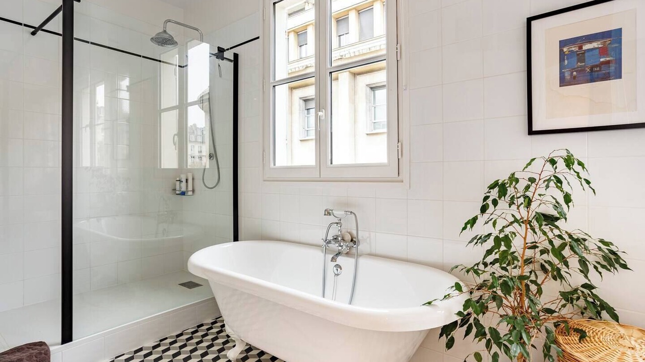 Photo of Bathroom in Quartier de la Porte-Saint-Denis