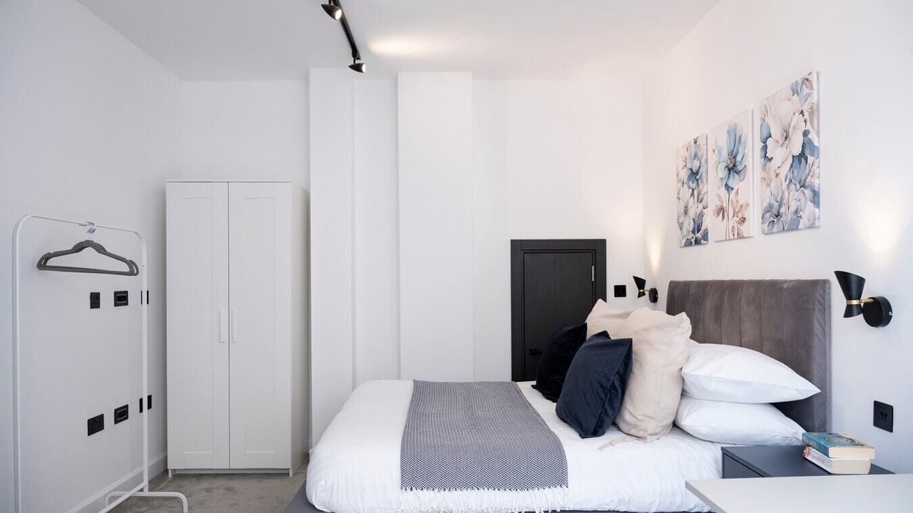 Photo of Others in Kentish Town