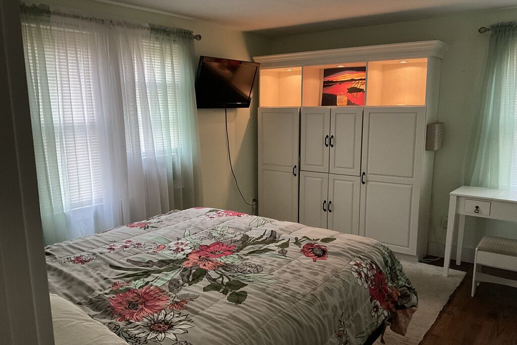 Photo of Bedroom in Forestdale