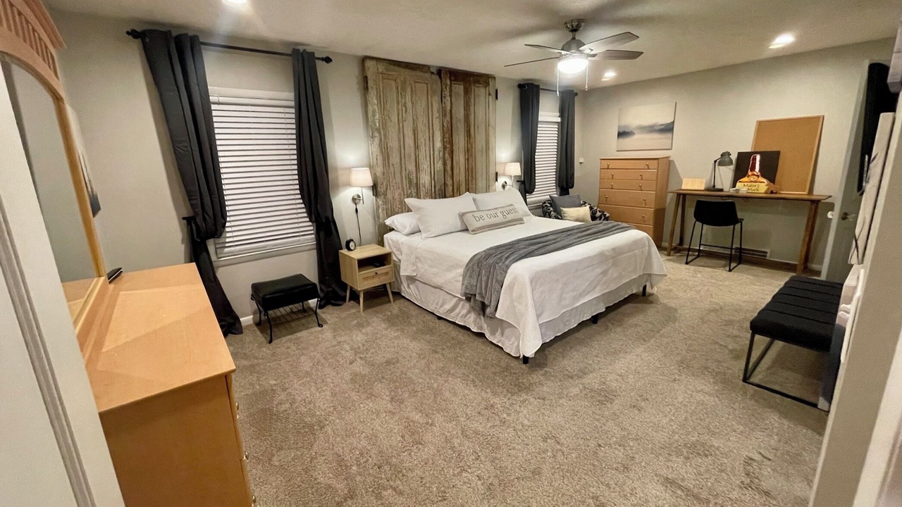 Photo of Bedroom in Jeffersontown